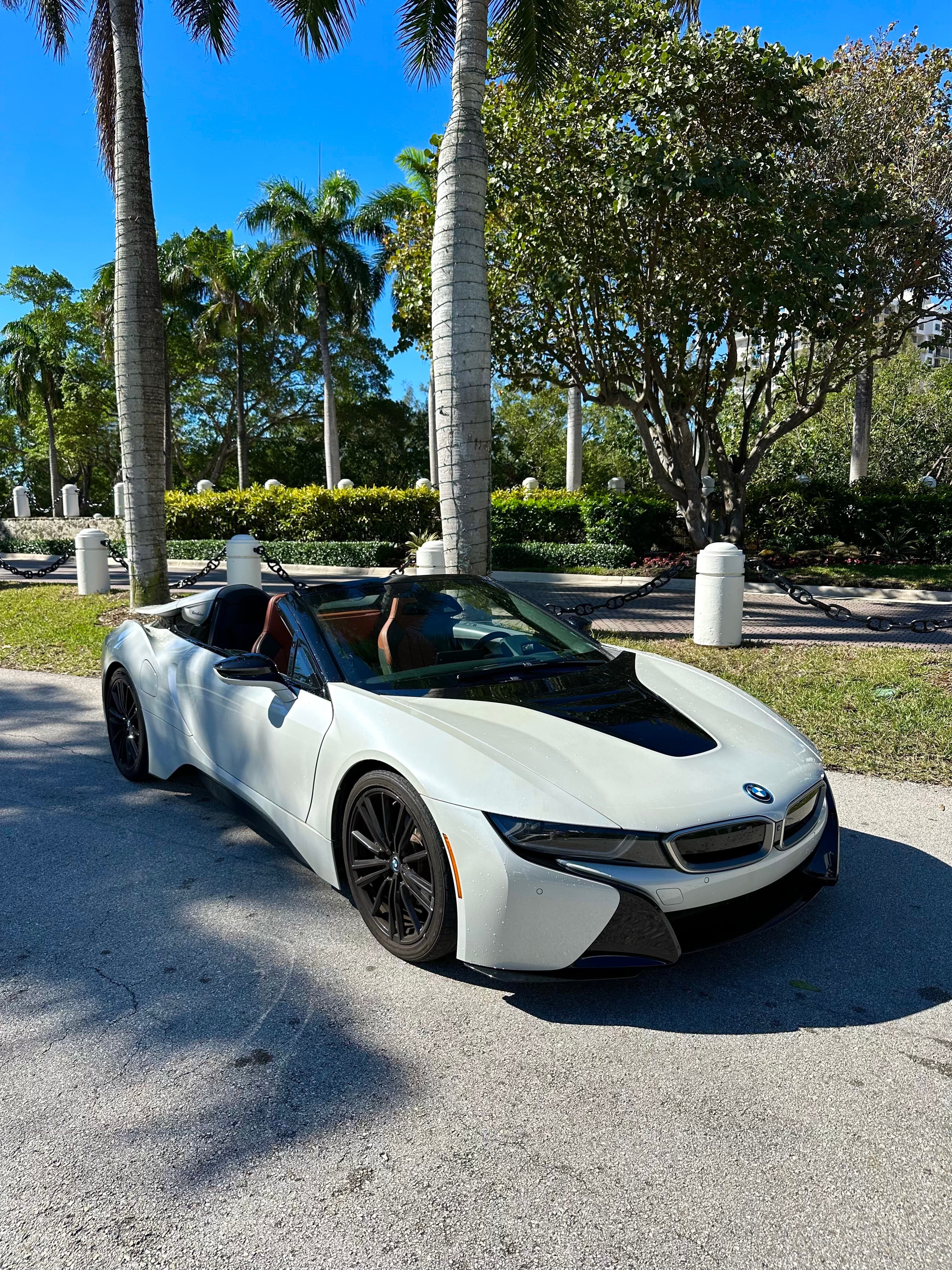 BMW i8 thumbnail 6