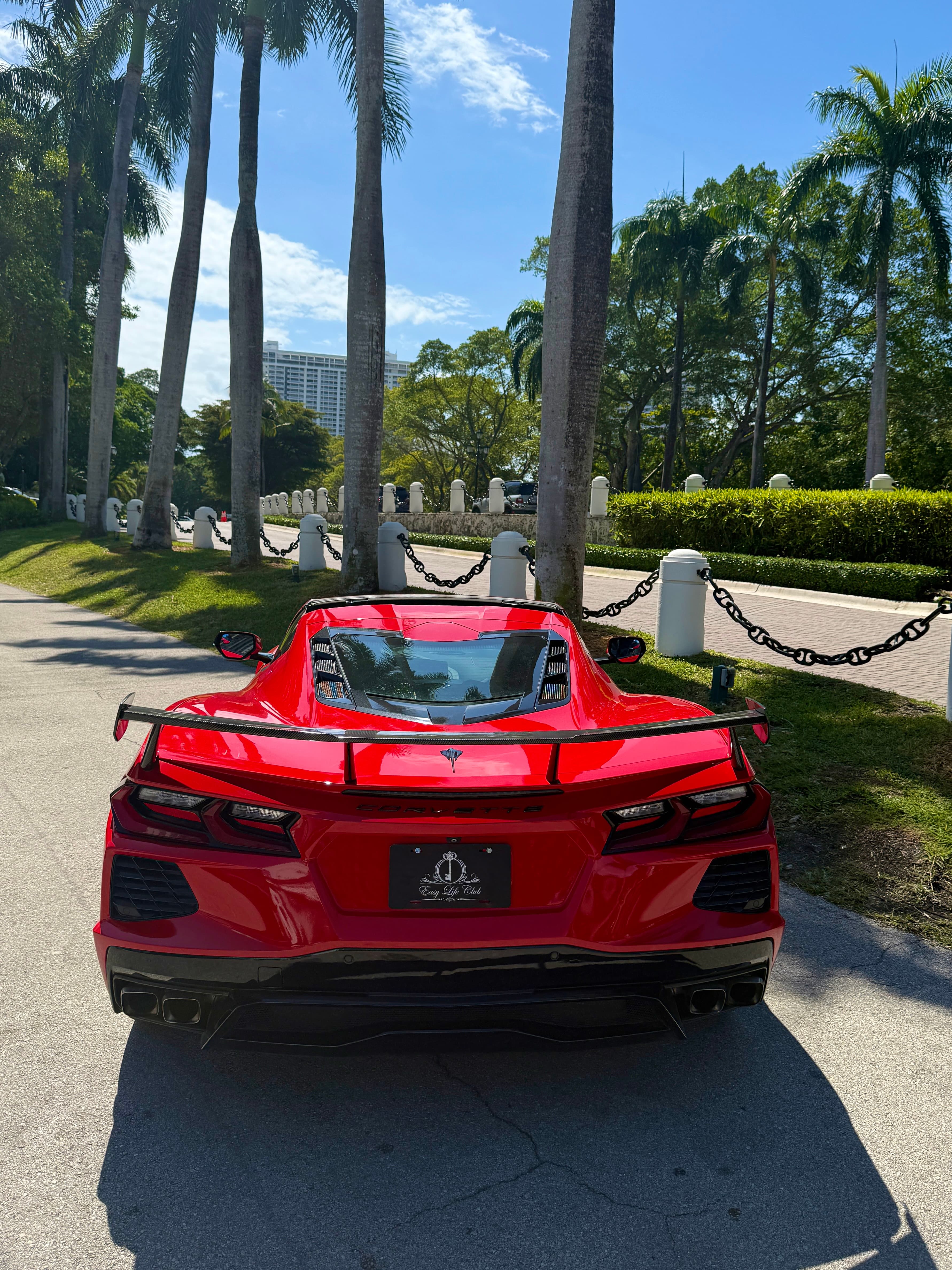 Chevrolet Corvette Stingray thumbnail 2