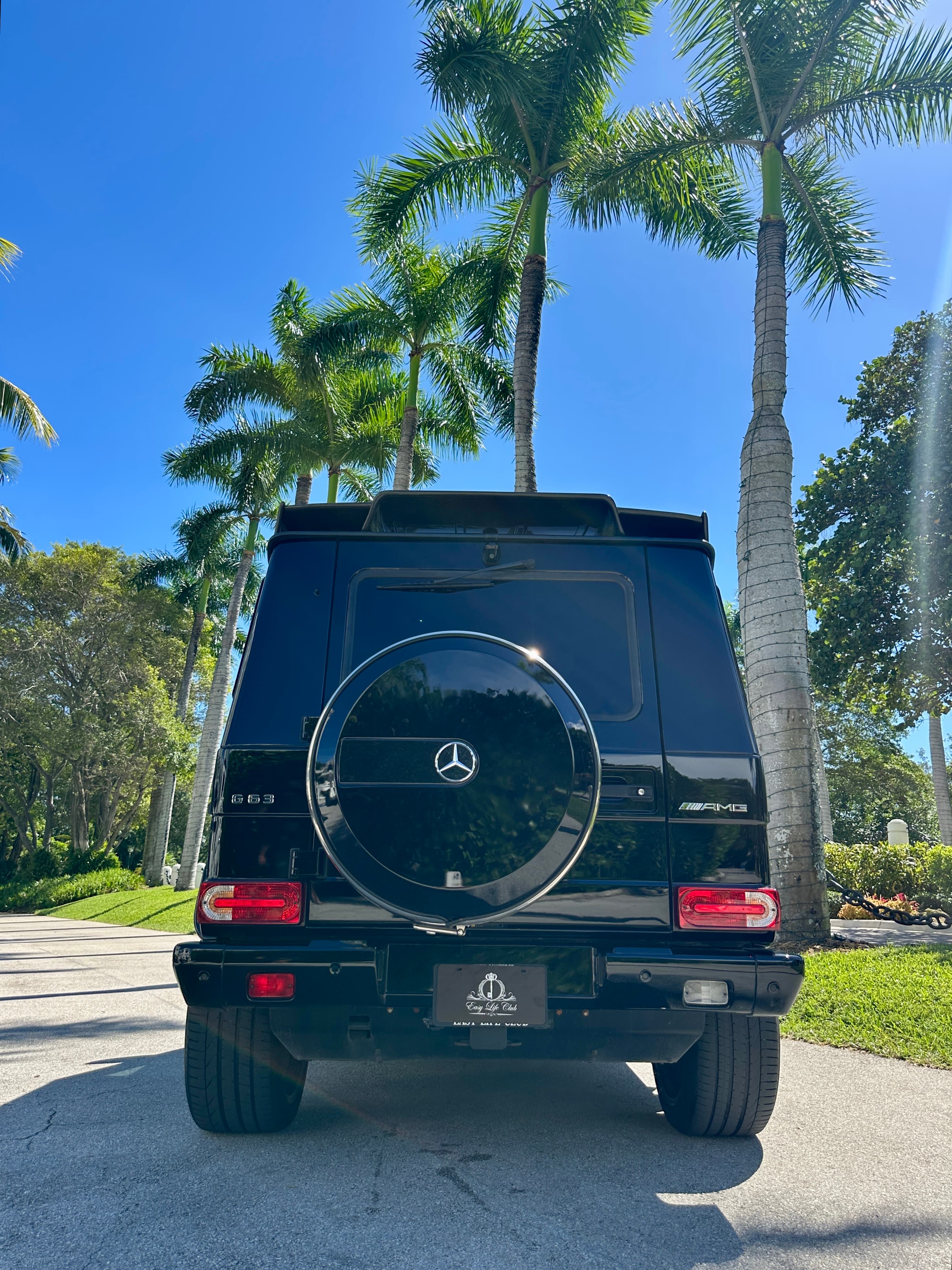 Mercedes-Benz G63 AMG thumbnail 3