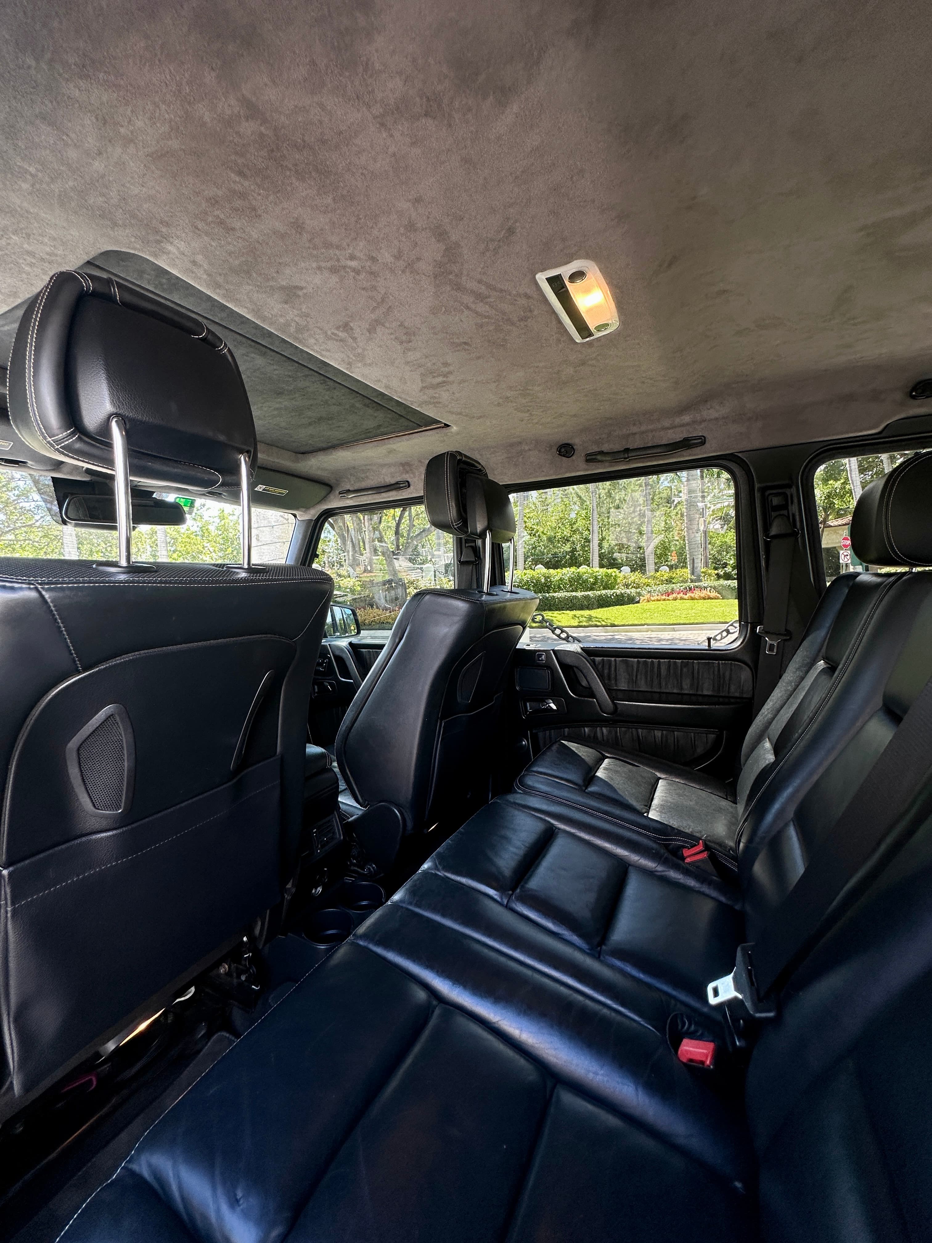 Mercedes-Benz G63 AMG thumbnail 4