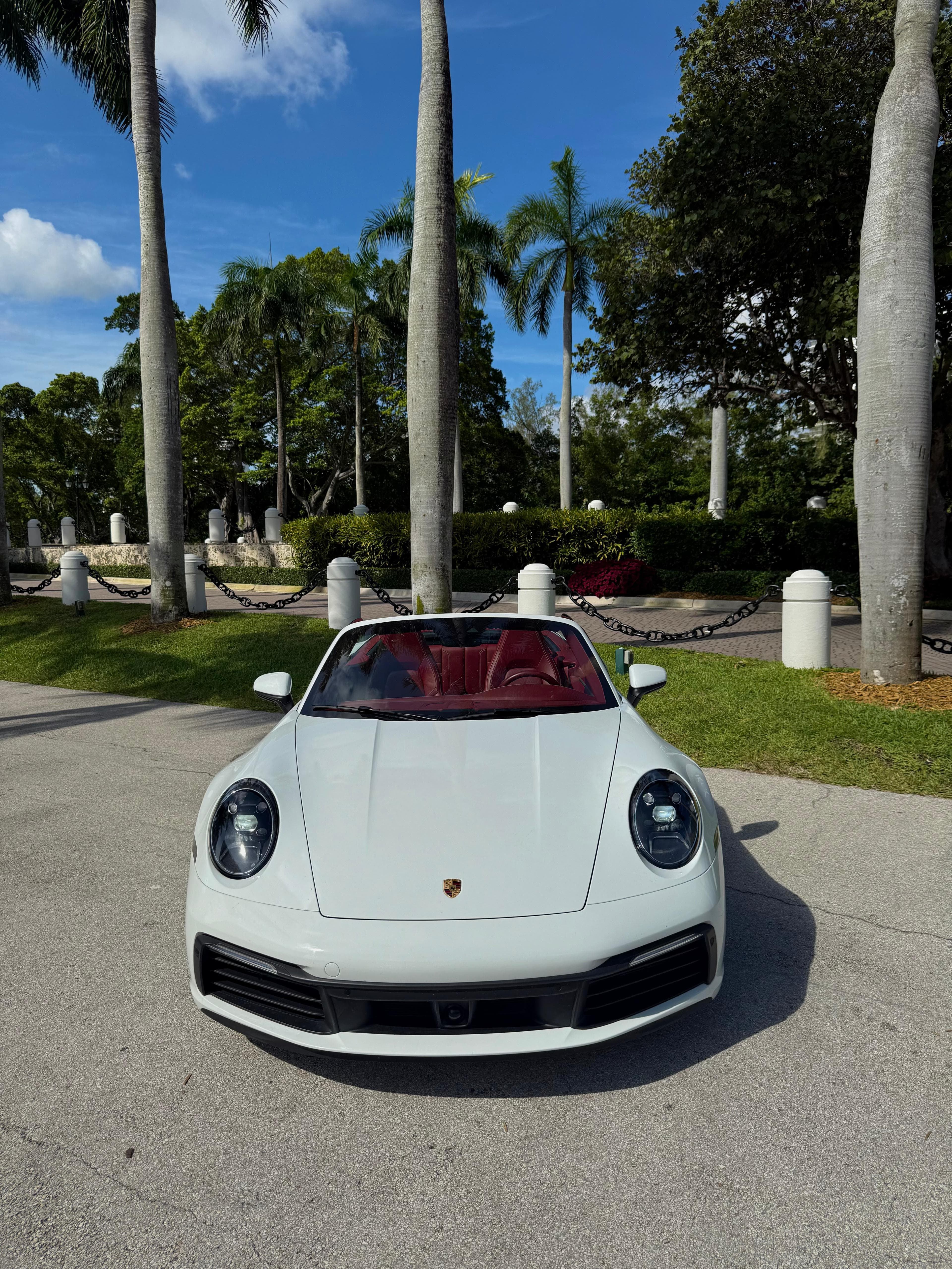 Porsche 911 Carrera Cabrio thumbnail 3