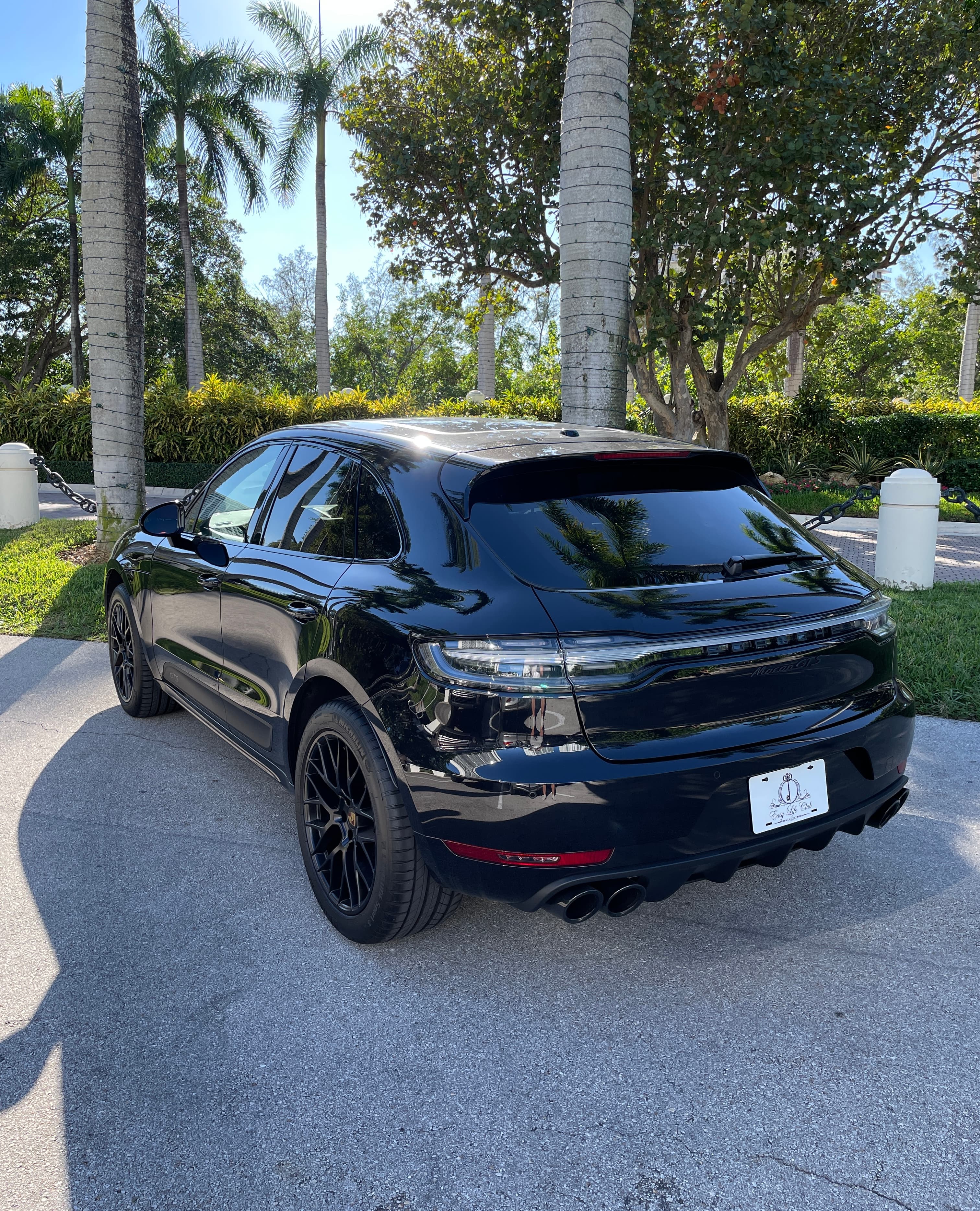Porsche Macan GTS thumbnail 2