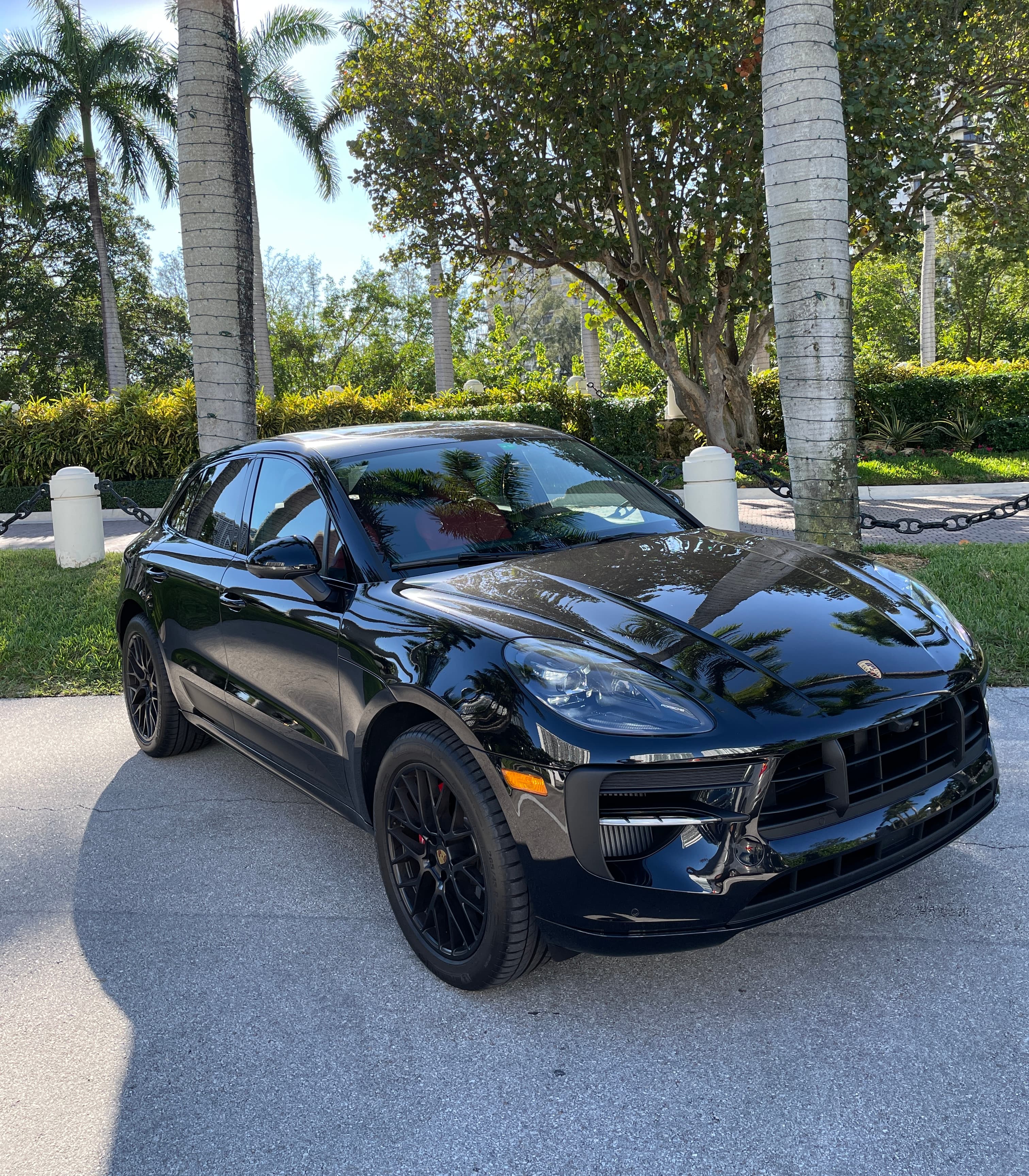 Porsche Macan GTS thumbnail 3