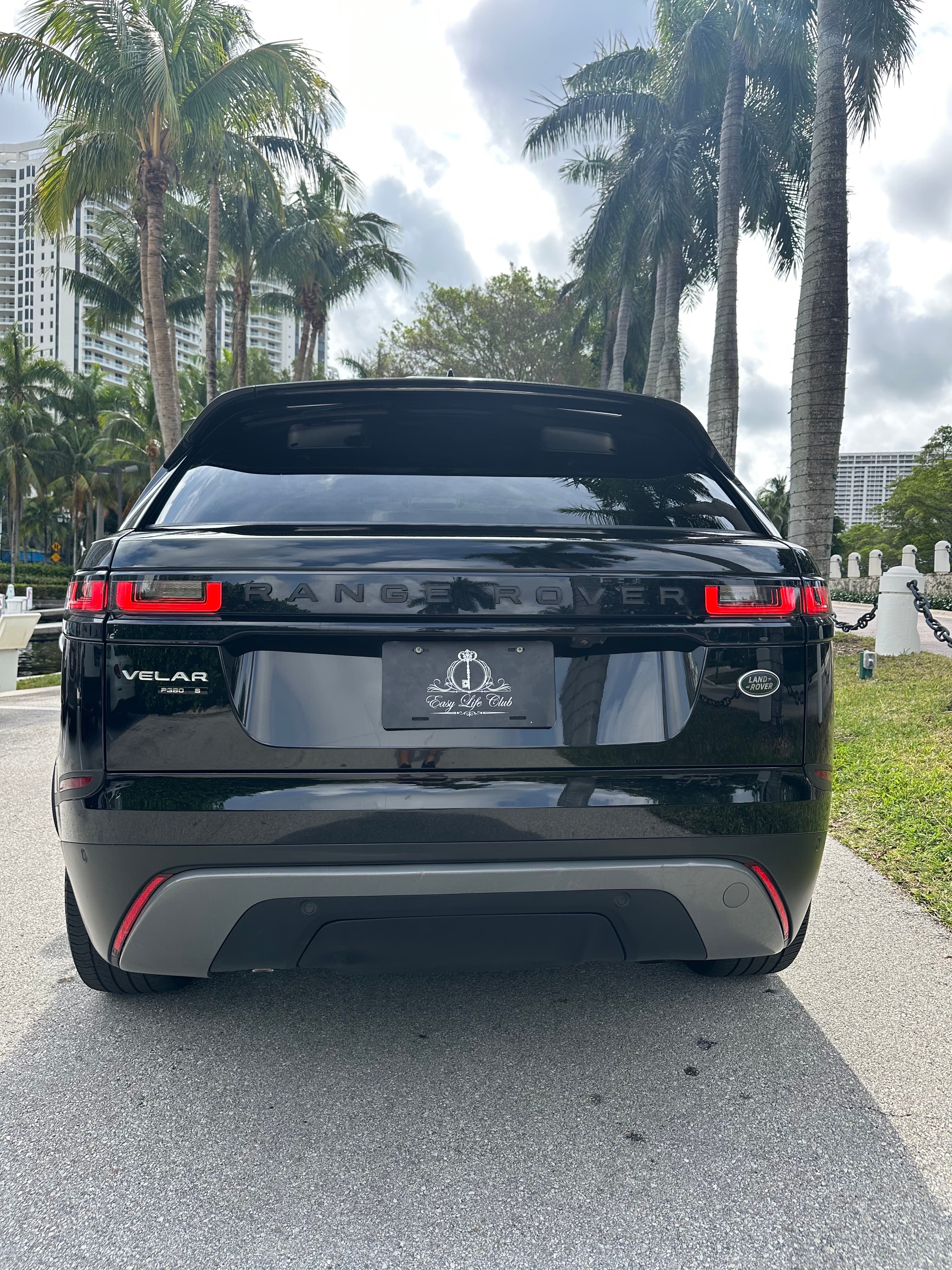 Land Rover Velar thumbnail 3